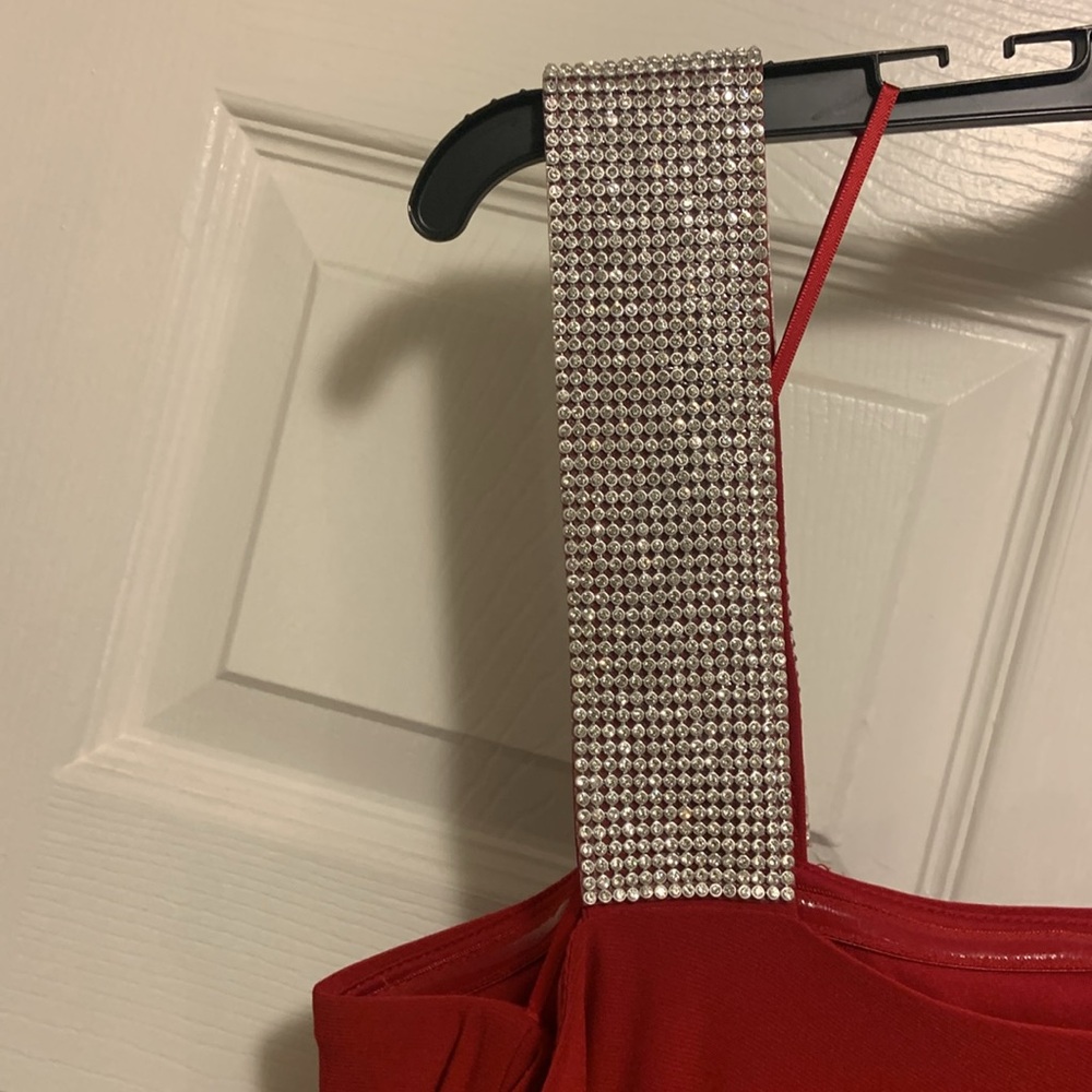 A formal jumpsuit with the sequence right shoulder strap. Brand is R&M Richards. - Picture 3 of 4